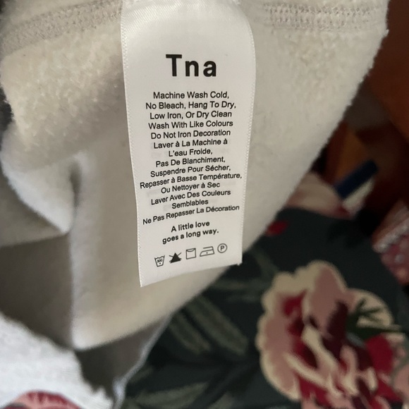 TNA Baltic Hoodie in Light Grey and Pink, L, like new - Picture 4 of 4